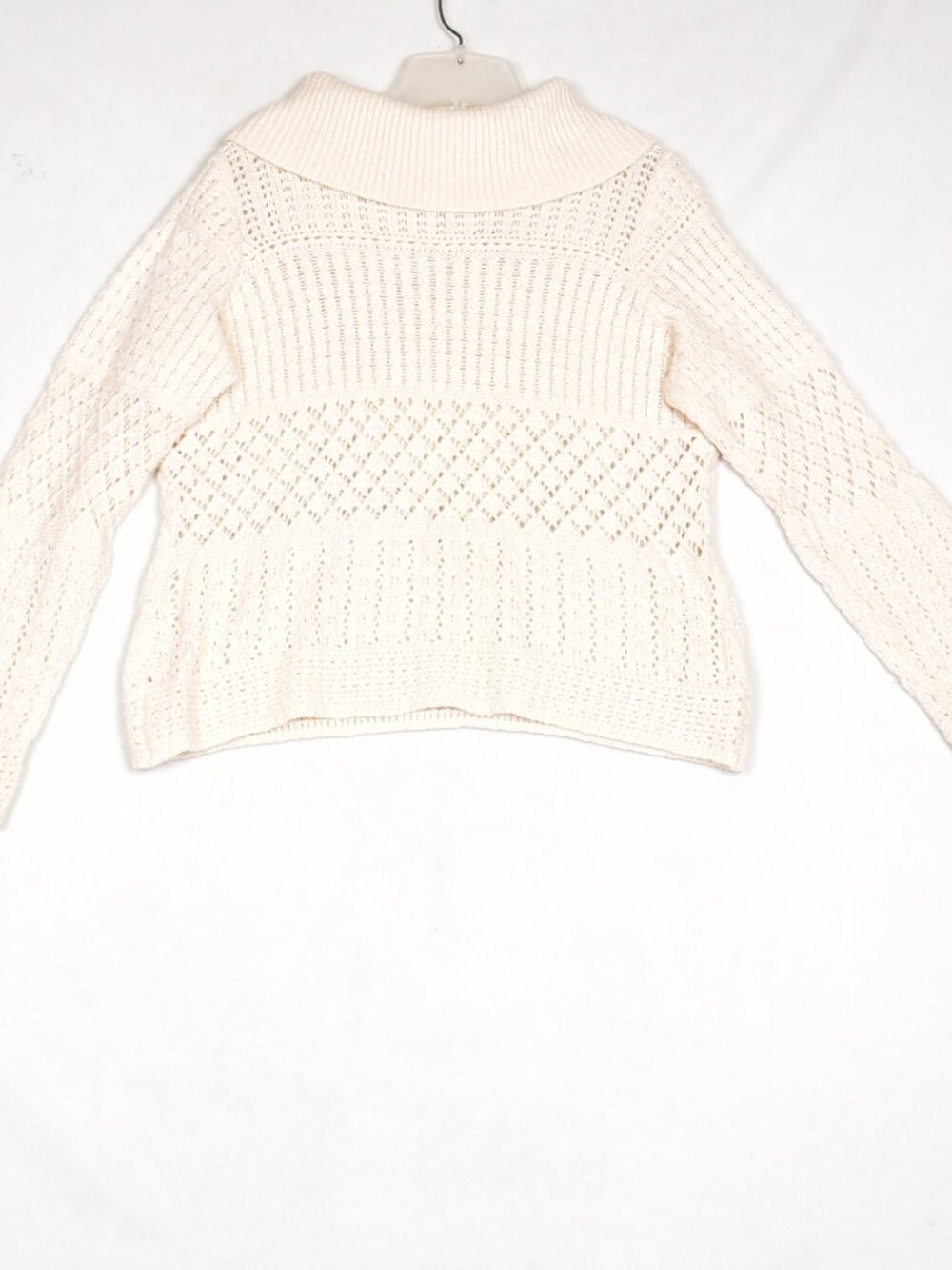 Emma James Women's Cowl Neck Cream Sweater Size Large